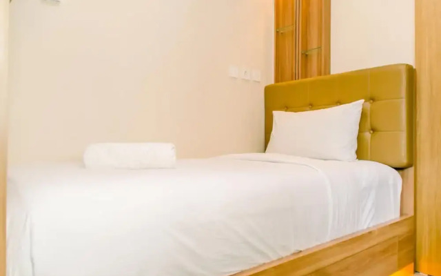 Homey And Compact Studio Apartment At B Residence