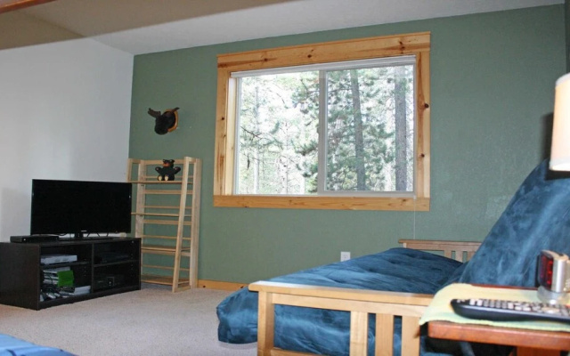 Quail 5 4 Br home by RedAwning