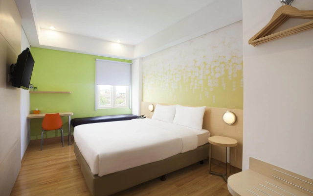 Zest Hotel Yogyakarta – Guest Rooms – Yogyakarta