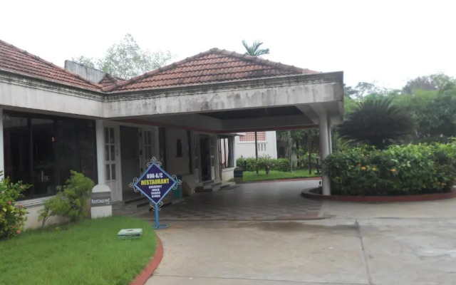 Hotel Sadhabishegam Ramalinga vilas - Manakudi Village