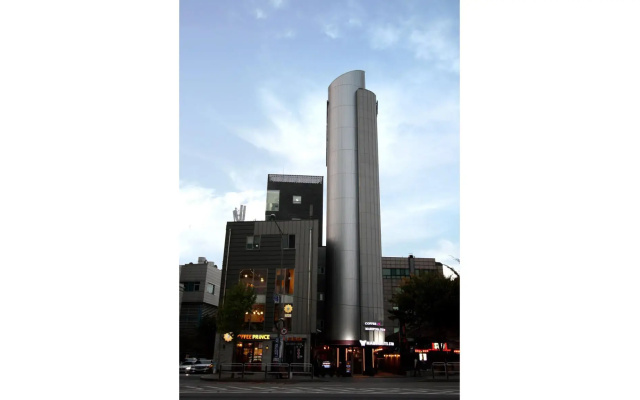 Nabi Hostel