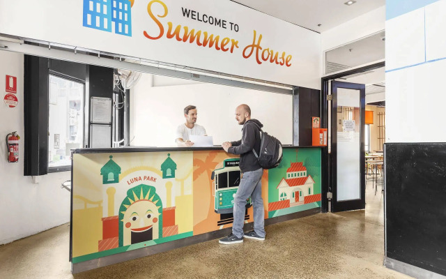 Summer House Backpackers Melbourne