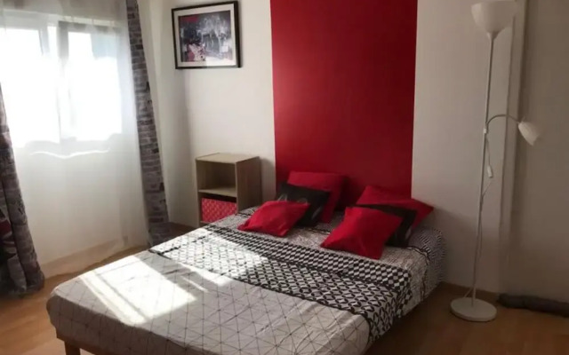 Holiday House With Private Pool in a Shared Property