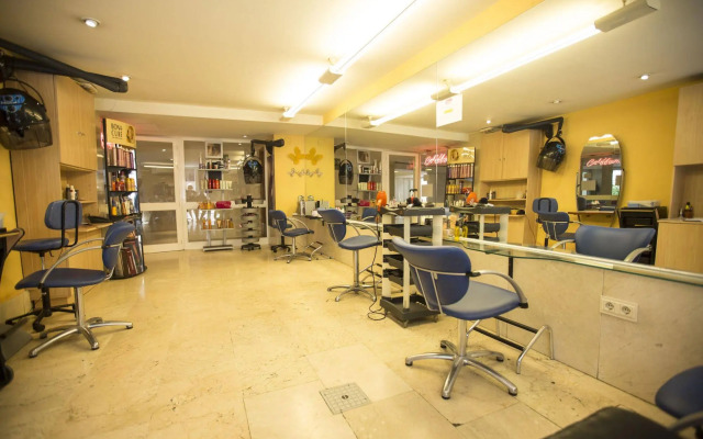 Port Fiesta Park Hotel