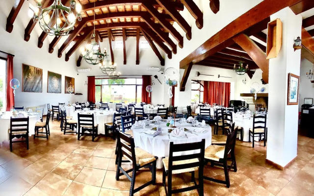 TUGASA Hotel Las Truchas