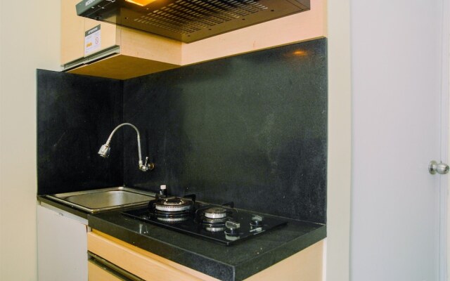 Fully Furnished and Cozy 2BR at Green Pramuka City Apartment