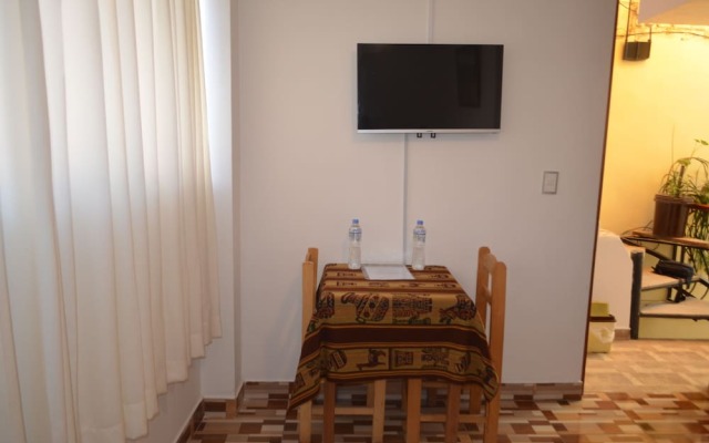 Hostal Apu Qhawarina