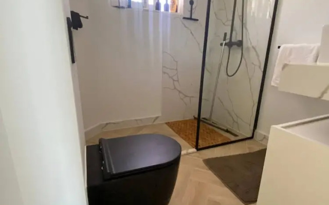 Palm Beach Vacaysuites - Palm Suite 100m2