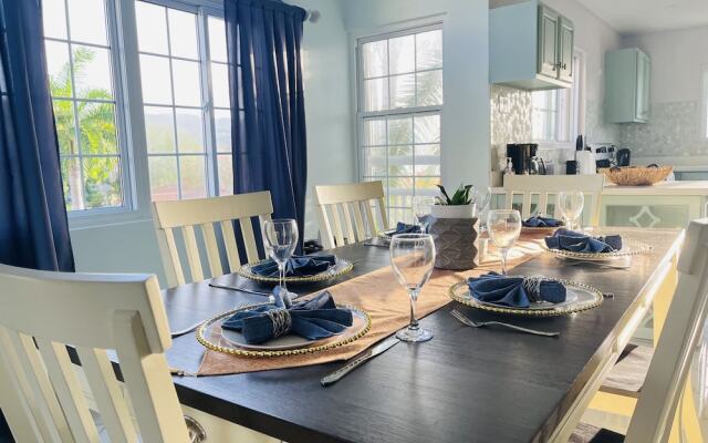 Luxury Apartments and Rooms The Lagoons