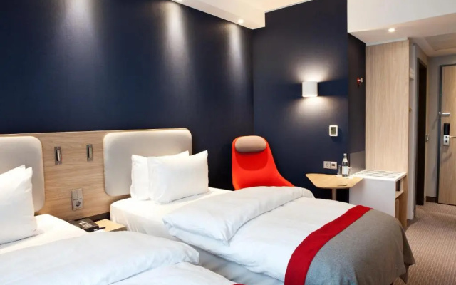 Holiday Inn Express Munich - Olympiapark by IHG