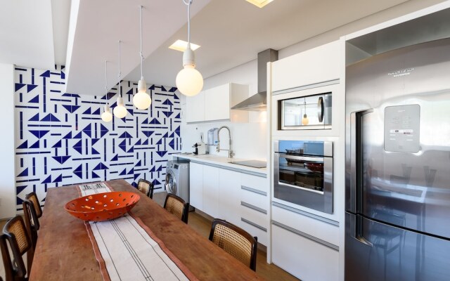 All in Rio Estilo Carioca