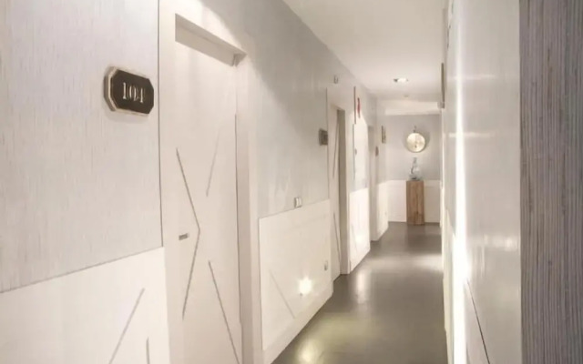 Hotel Life Gran Via Design