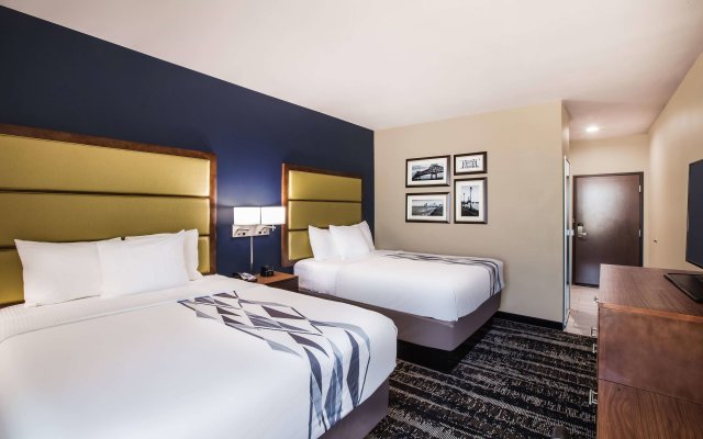 La Quinta Inn & Suites by Wyndham Baton Rouge - Port Allen