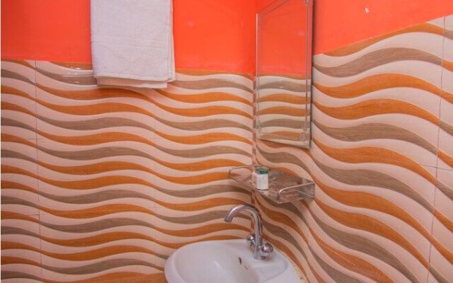 OYO 296 Subine Guest Inn