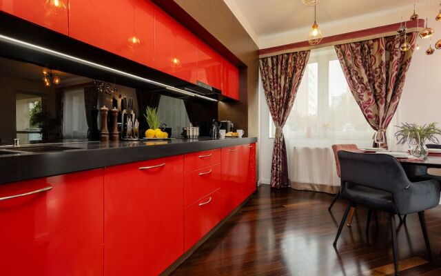 Family Unique Apartment Wola by Renters