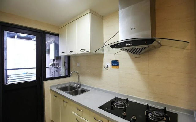 成都红馨短租公寓