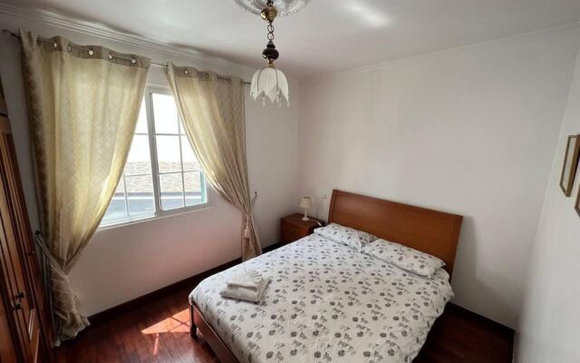 Comfortable 2-bedroom Apartment for Relaxing Stays