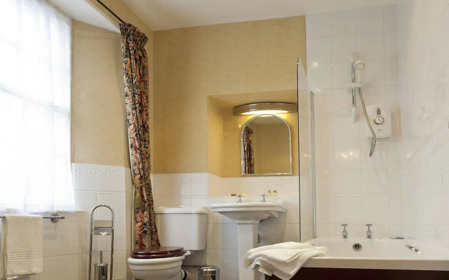 The Marstan Hotel