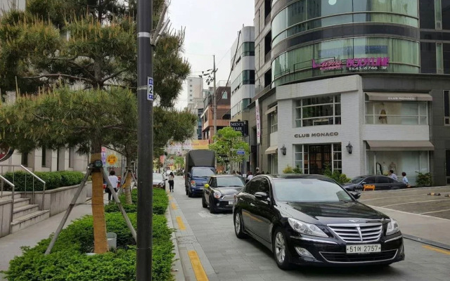 The Kings Park Residence