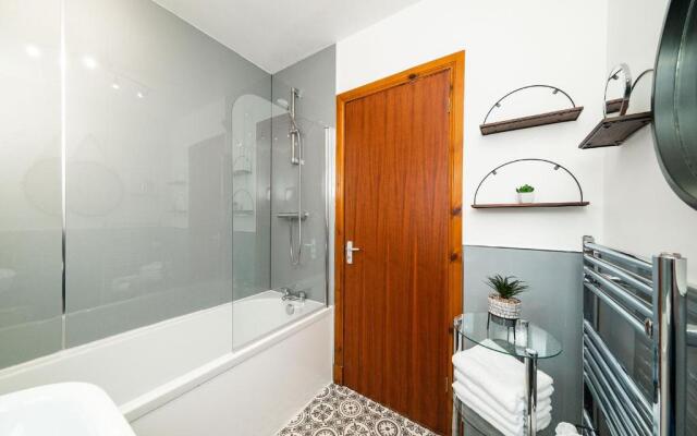 The Tollbooth - The Ideal Base for Exploring