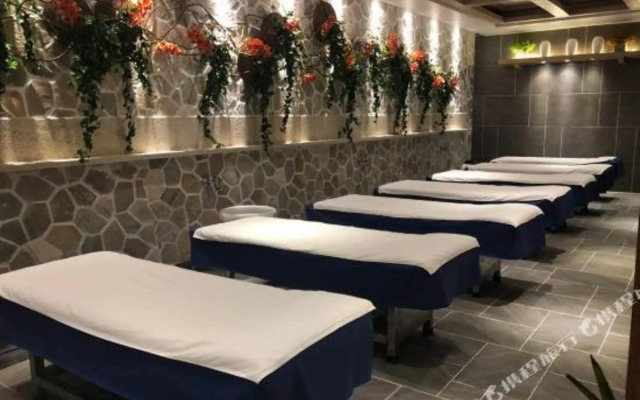 Dalian Mufu Business Hotel