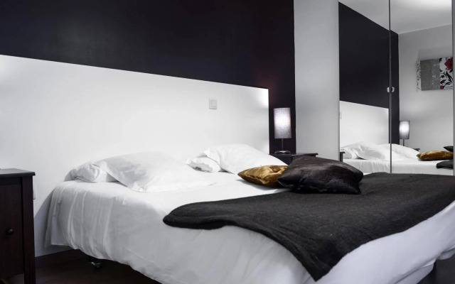 THC Gran Via Hostel