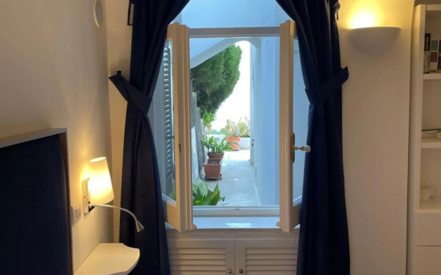 Villa di fronte i faraglioni