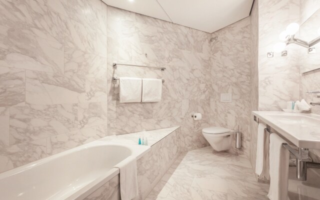EMA House Hotel Suites