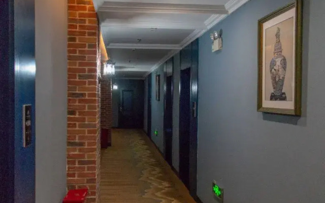 Sunshine Hotel 1st Road (Altay Emerald Bay)