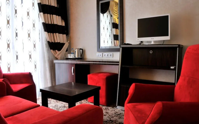 Turist Hotel