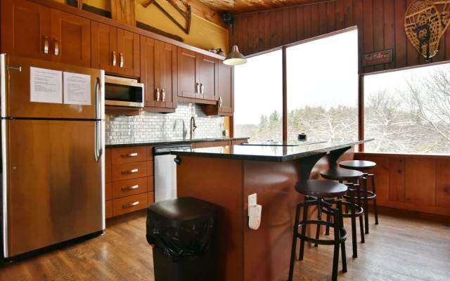 163 Tyrolean Rustic 4 bedroom chalet