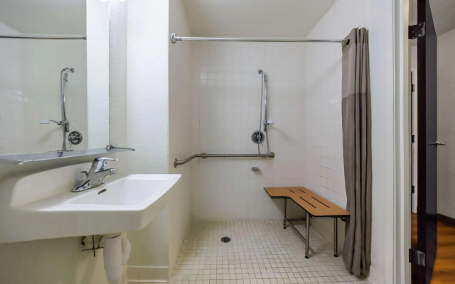 Motel 6 Seattle, WA - Sea-Tac Airport South
