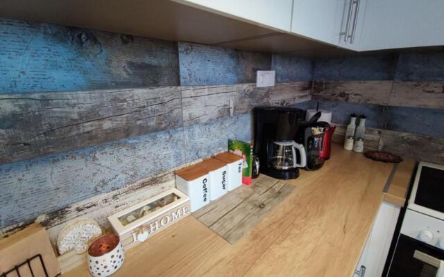 Wood & White apartment in historic center with 2 bedrooms