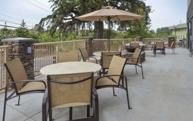 Fairfield Inn & Suites by Marriott Santa Cruz, CA