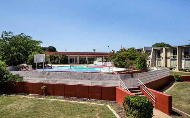 Econo Lodge Kerrville