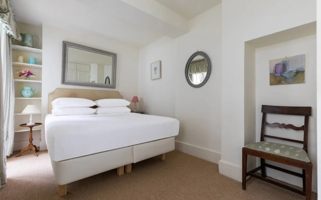 Ifield Road X by Onefinestay