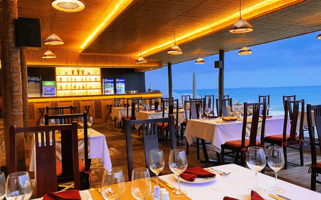 Bamboo Village Beach Resort & Spa