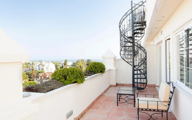 Apartamentos Guadalpin Boutique