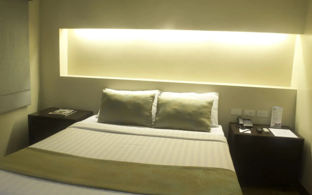 Asiatel Hotel, Sta. Rosa, Laguna
