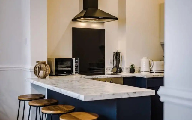 Host Apartments Seel St Townhouse Apt II