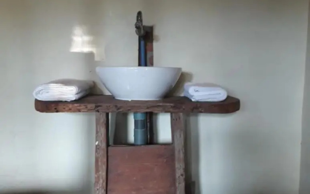 Sumatra Monkey Trekking – Bathroom – Gotong Royong