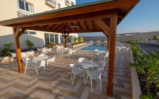Super 8 By Wyndham Manzanillo
