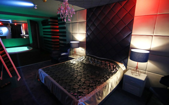 Madison Hotel & Suites - Adults Only