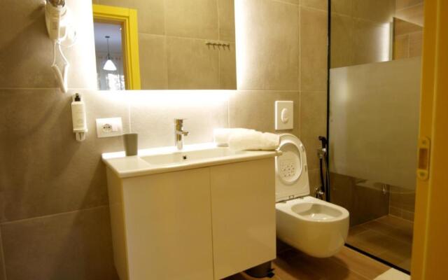 KONI's Studio Apartments