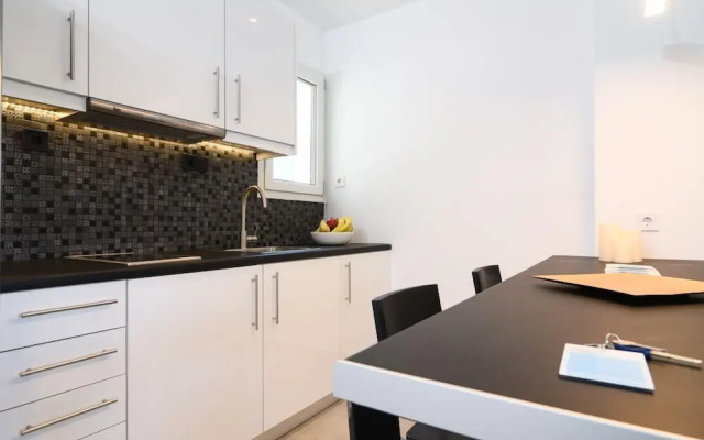 45m2 homm Renovated Flat in Neos Kosmos Roumpesi str