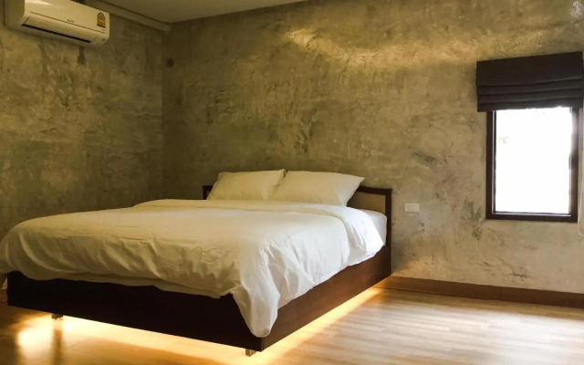 Nai Suan Inn