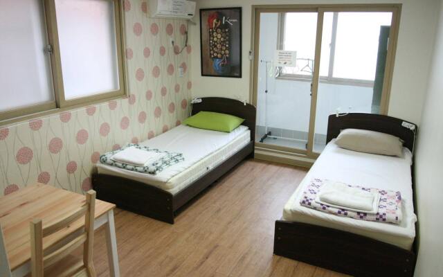 Seoulwise Guesthouse - Hostel