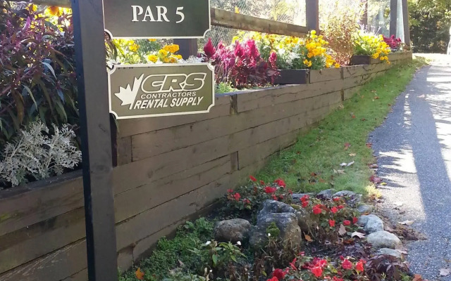 Pinestone Resort & Conference Centre