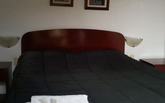Hotel Niagara Inn