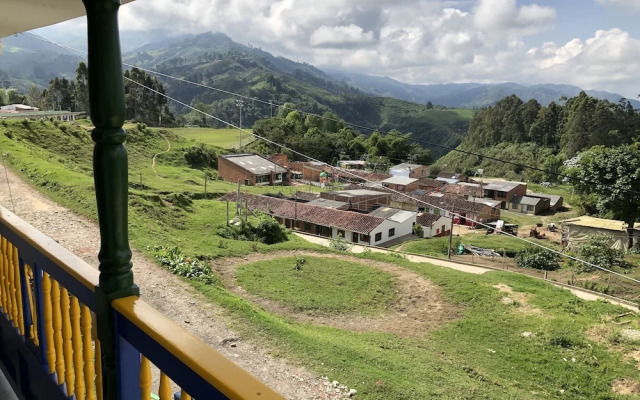 Hostal Don Luis - Posada F. Vista Hermosa